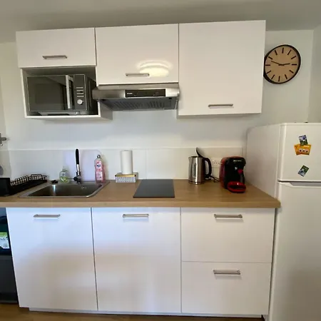 Apartment Hulot-838-iodine Parenthesis *
